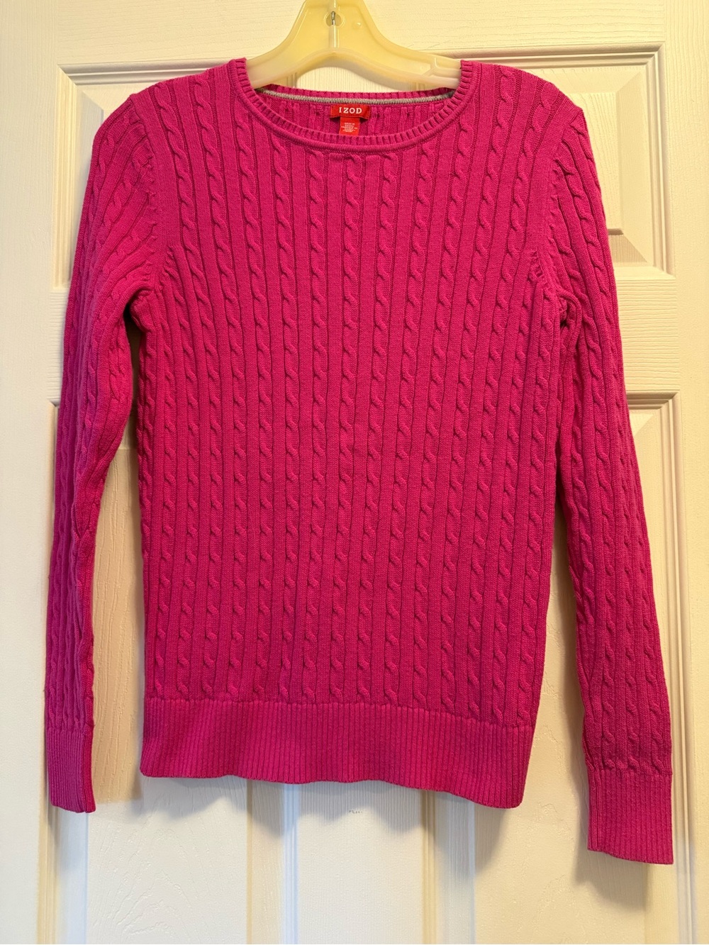 Izod Women's Pink Cable Knit Sweater Size small petite